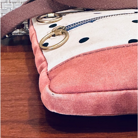 🌟2xHP🌟VTG 1990s Fossil Tan & Navy Passport Style Polka Dot Canvas Crossbody - Picture 14 of 15